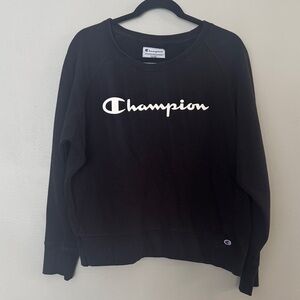 Champion Cropped Black Crewneck Sweatshirt